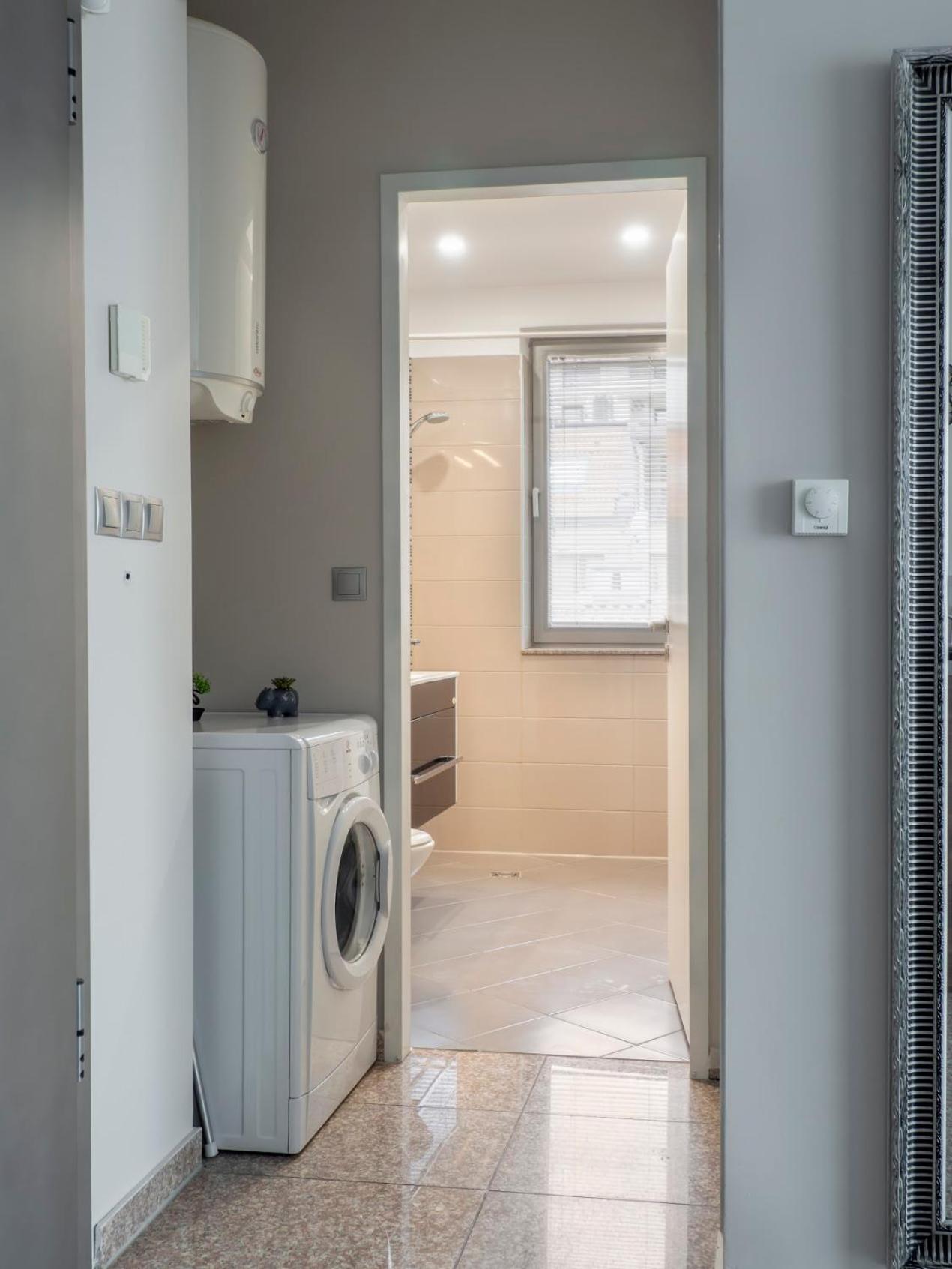 Cozy & Parking Next To St Sophia Hospital Appartement *